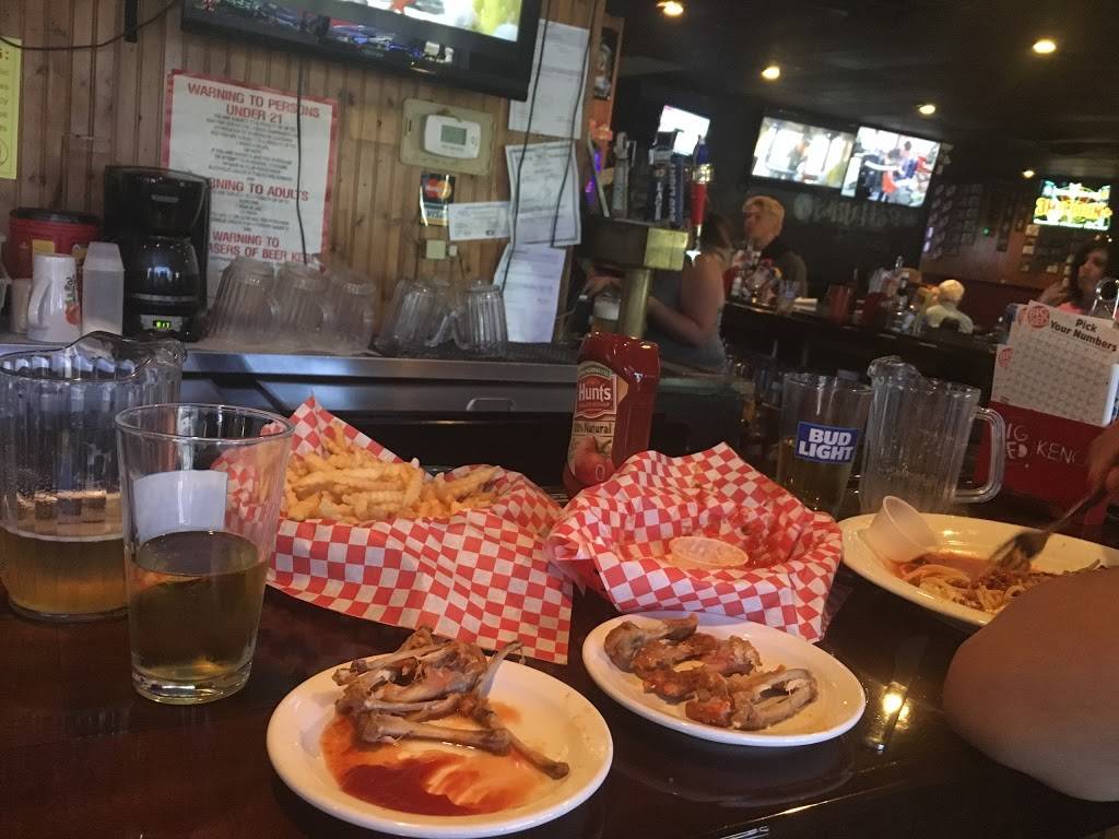 Twisted Post Bar and Grill | restaurant | 14901 Industrial Rd, Omaha, NE 68144, USA | 4023338185 OR +1 402-333-8185