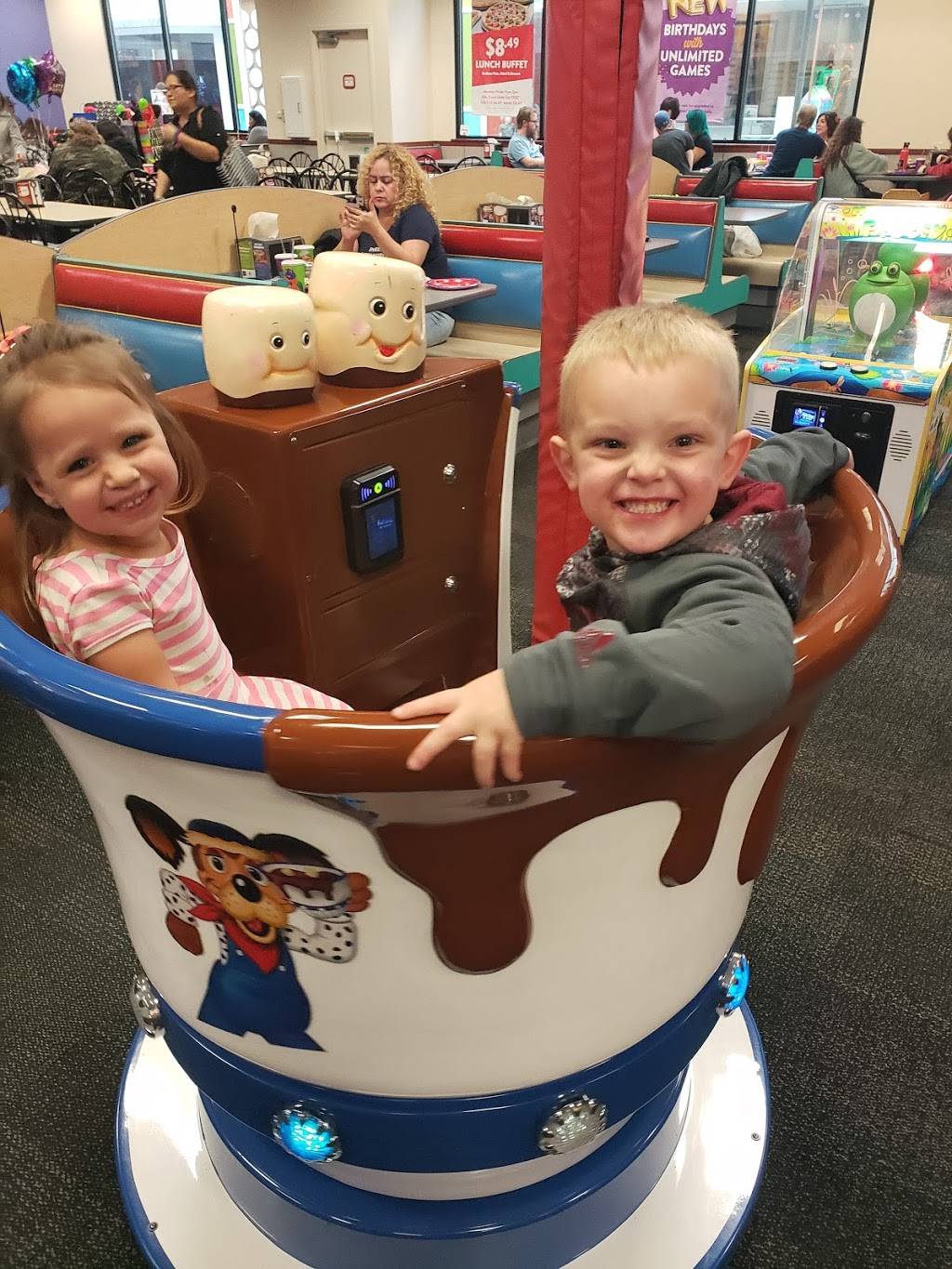 Chuck E. Cheese | restaurant | 621 Cascade Mall Dr, Burlington, WA 98233, USA | 3607577336 OR +1 360-757-7336