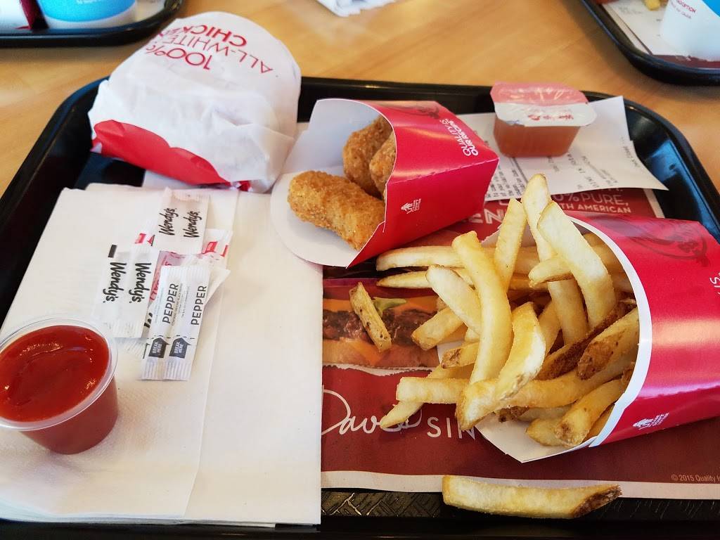 Wendys | restaurant | 1808 Central Ave SE, Albuquerque, NM 87106, USA | 5058437997 OR +1 505-843-7997