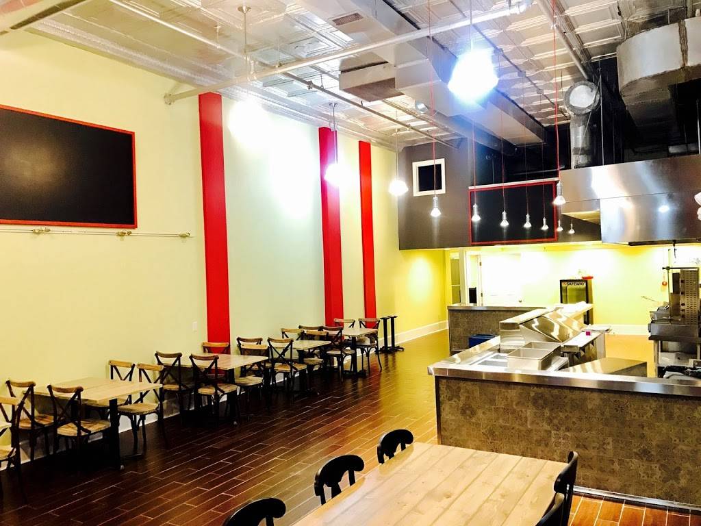 Tahinis Grill | restaurant | 912 Main St, Lynchburg, VA 24504, USA | 4342601465 OR +1 434-260-1465