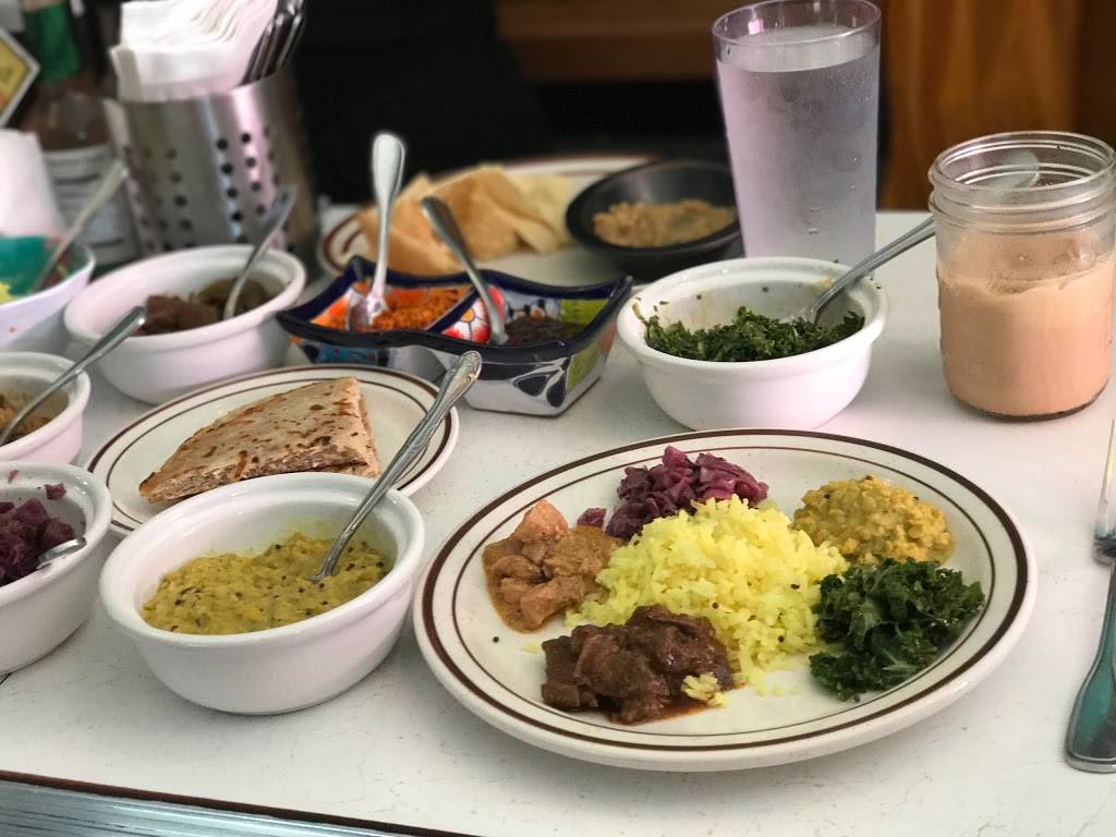 The Curry Diva | restaurant | 813 W 36th St, Minneapolis, MN 55408, USA | 6122506556 OR +1 612-250-6556