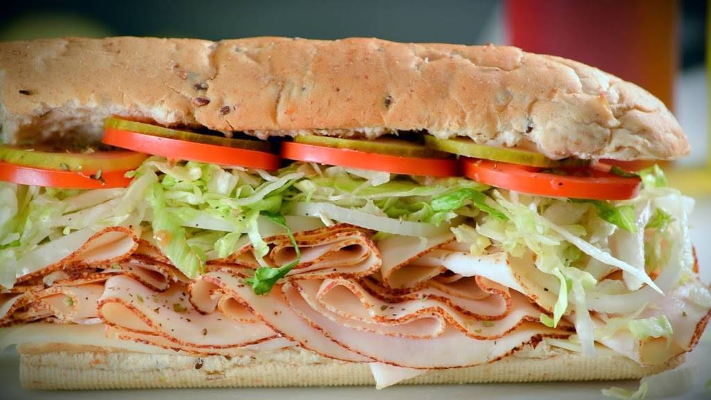 Lennys Grill & Subs | restaurant | 11842 Bandera Rd #232, Helotes, TX 78023, USA | 2106956140 OR +1 210-695-6140