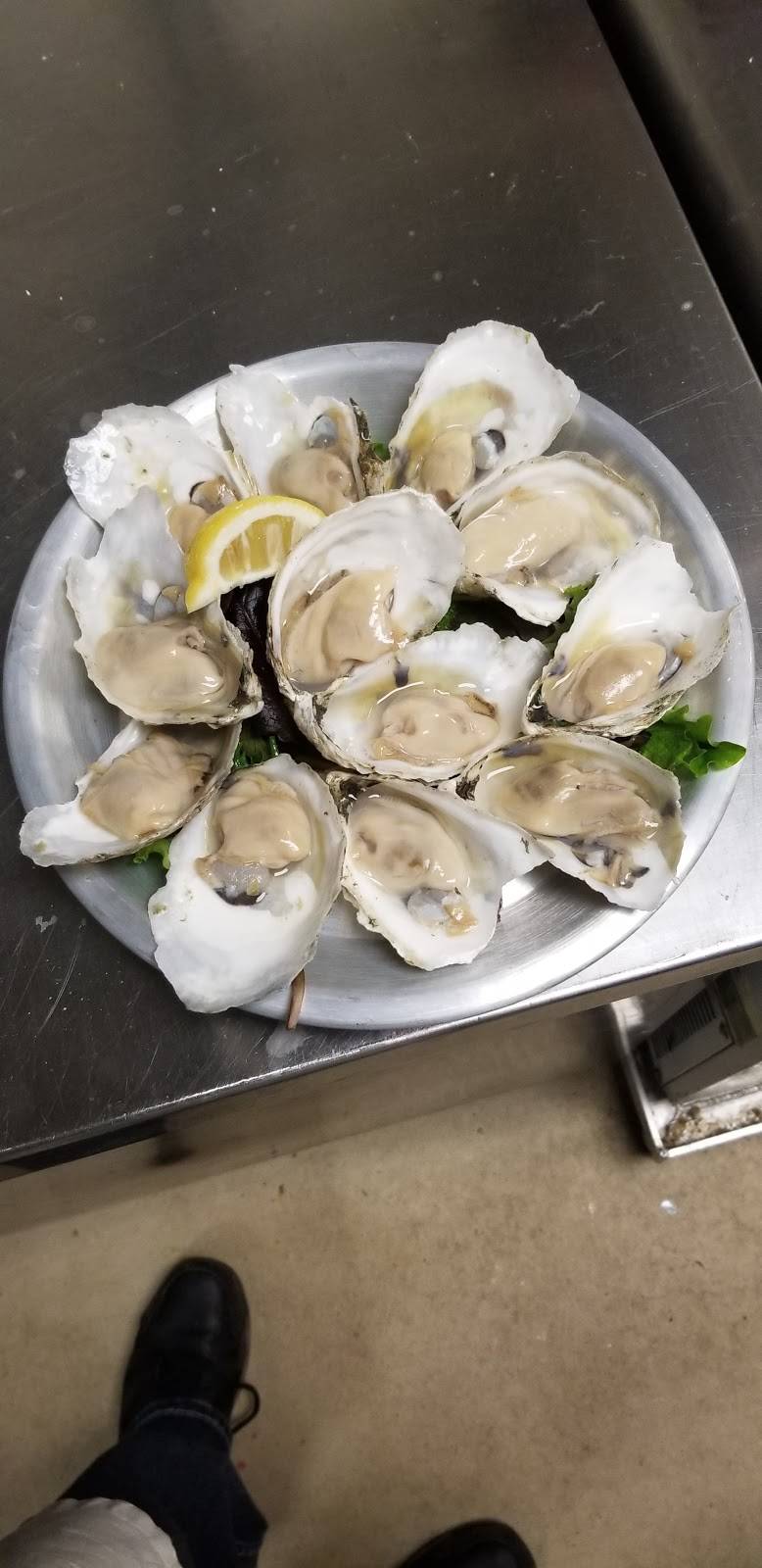 Ruddy Duck Brewery & Grill | restaurant | 13200 Dowell Rd, Dowell, MD 20629, USA | 4103943825 OR +1 410-394-3825