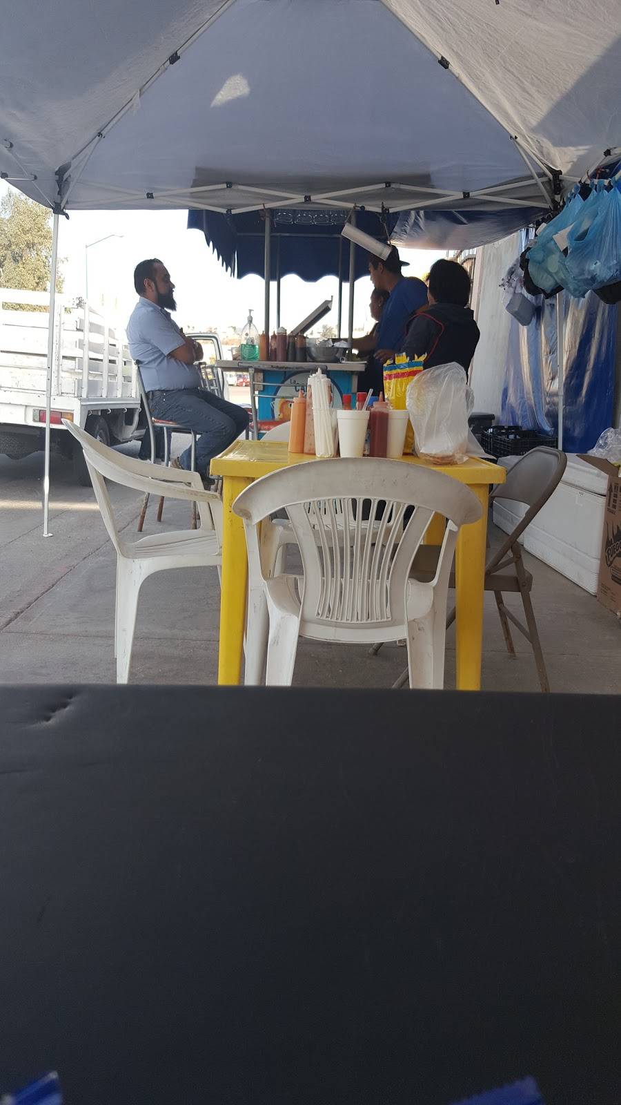 La carreta del Doc | restaurant | Valles 7310, Río Tijuana 3a. Etapa, Rio Tijuana 3ra Etapa, 22226 Tijuana, B.C., Mexico | 016641131332 OR +52 664 113 1332