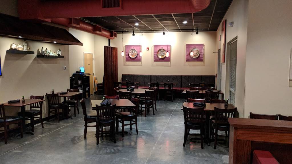 Mandarin Noodle House | restaurant | 8769 Northpark Dr, Johnston, IA 50131, USA | 5152513975 OR +1 515-251-3975