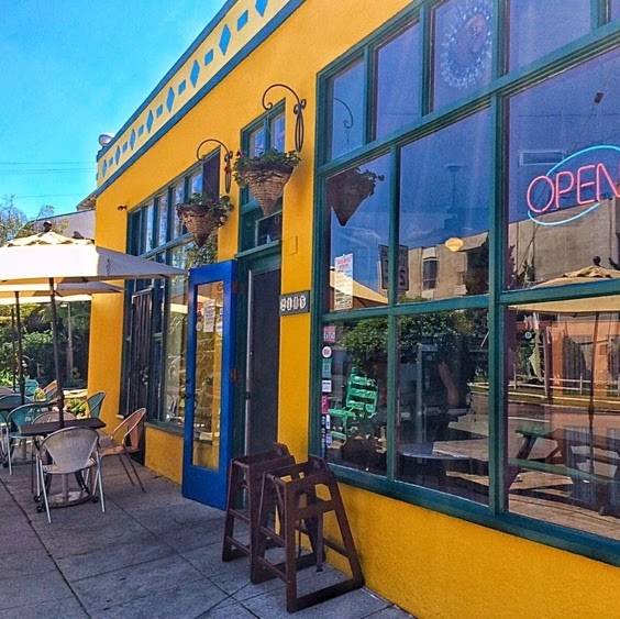 Mystic Mocha | cafe | 2105 Mission Ave, San Diego, CA 92116, USA | 6196880858 OR +1 619-688-0858