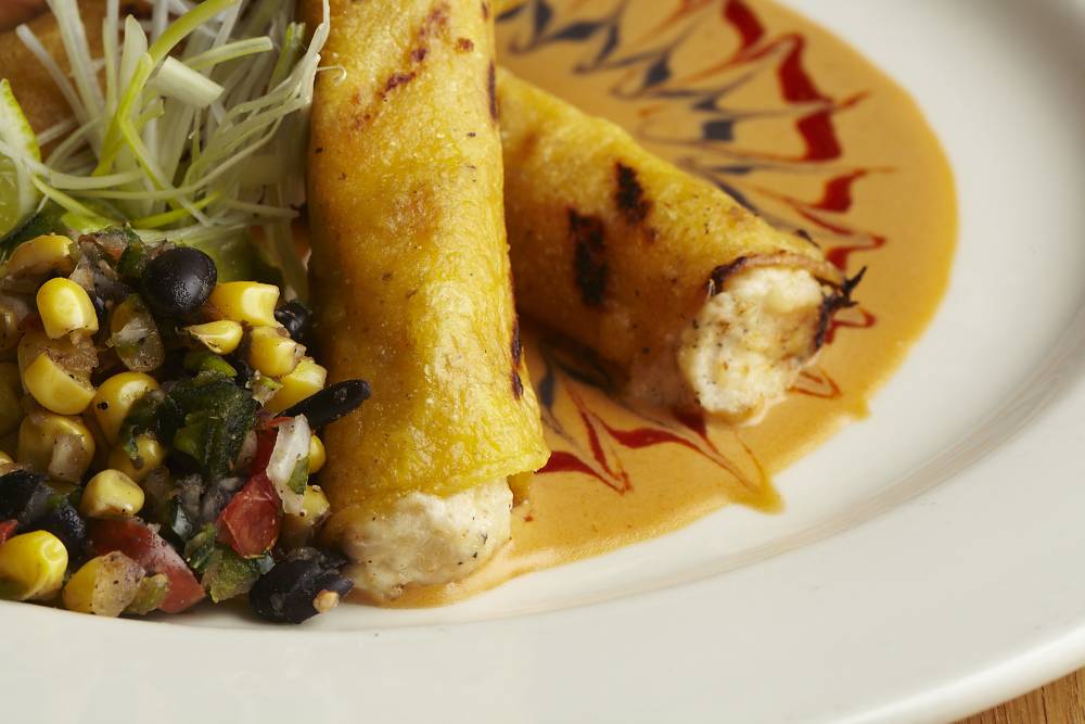 Eldorado Grill | restaurant | 744 Williamson St, Madison, WI 53704, USA | 6082809378 OR +1 608-280-9378