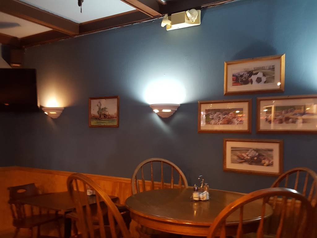 Cypress Restaurant & Lounge | restaurant | 1222 Broadway, Highland, IL 62249, USA | 6186549053 OR +1 618-654-9053