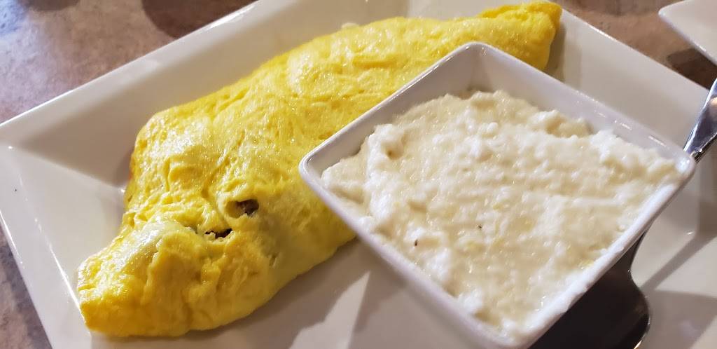 Markos Cozy Cafe | restaurant | 24818 Southfield Rd, Southfield, MI 48075, USA | 2485574324 OR +1 248-557-4324