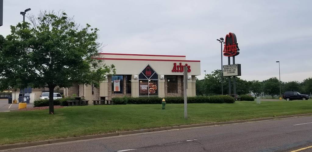 Arbys | restaurant | 307 Prairie View Rd, Chippewa Falls, WI 54729, USA | 7157268888 OR +1 715-726-8888