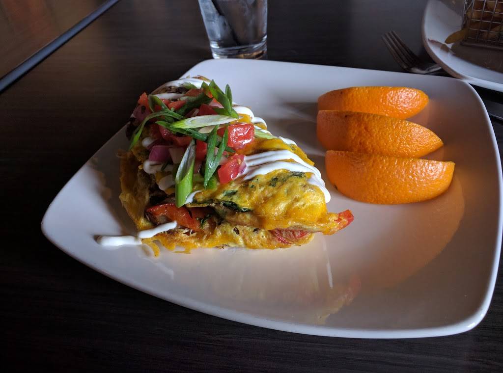 The Corner Bar & Grill | restaurant | 4015 Owen Rd, Fenton, MI 48430, USA | 8103548808 OR +1 810-354-8808