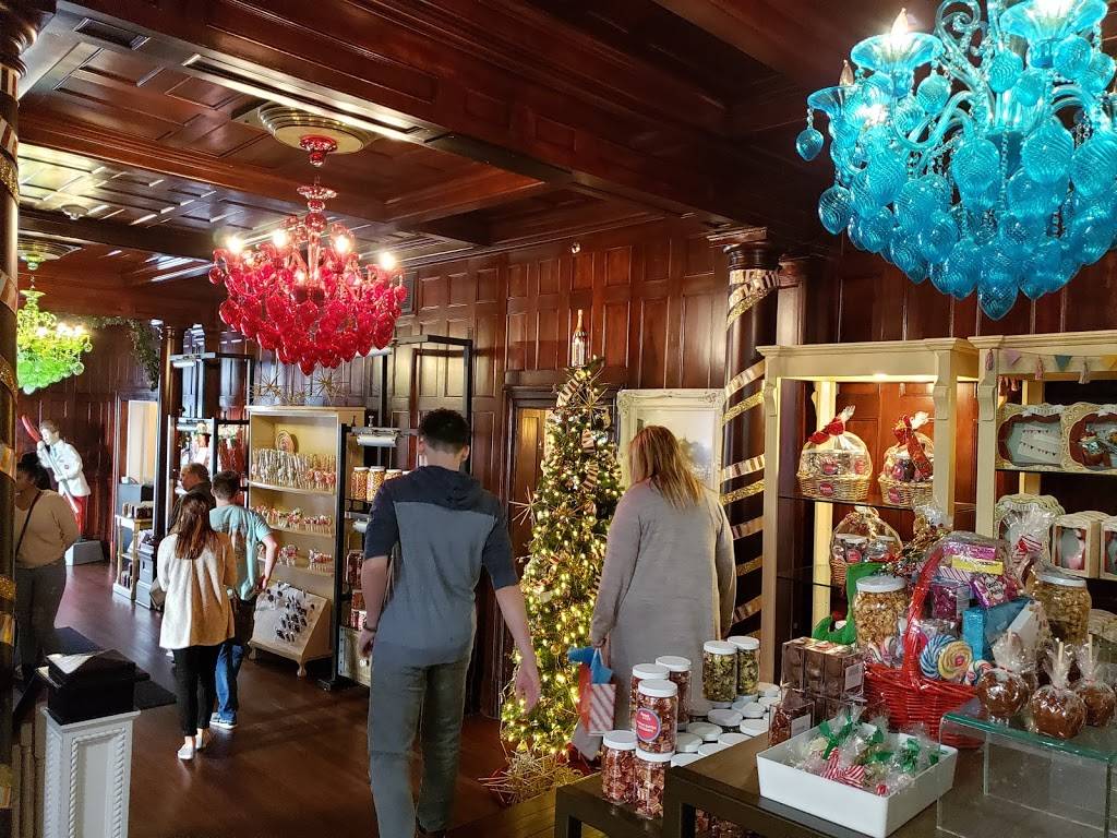 Sweet Petes Candy | restaurant | 400 N Hogan St, Jacksonville, FL 32202, USA | 9043767161 OR +1 904-376-7161