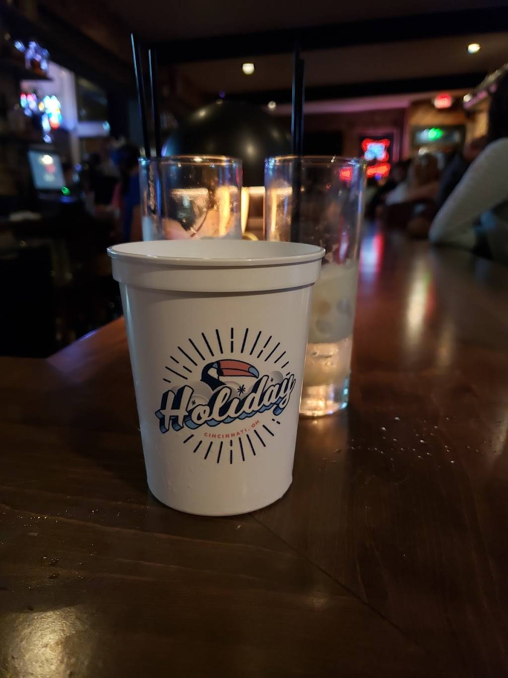 Forty Thieves | restaurant | 1538 Race St, Cincinnati, OH 45202, USA | 5138189020 OR +1 513-818-9020