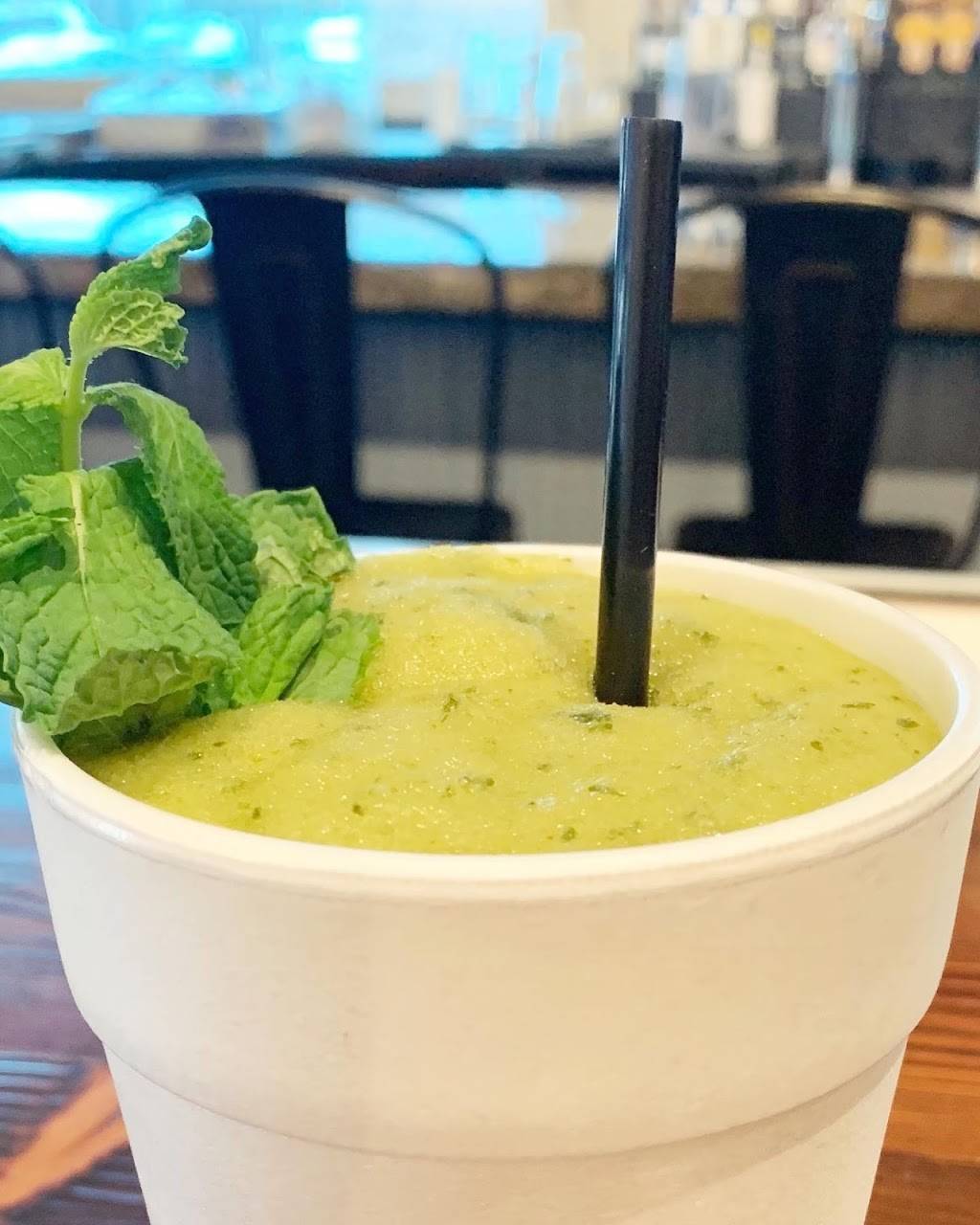 Kindred | restaurant | 7537 Maple St, New Orleans, LA 70118, USA | 5048419538 OR +1 504-841-9538