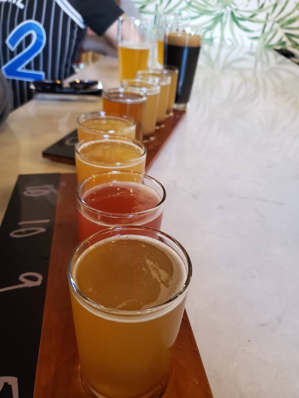 Secatogue Brewing Company | restaurant | 375 Union Blvd, West Islip, NY 11795, USA | 6312288914 OR +1 631-228-8914