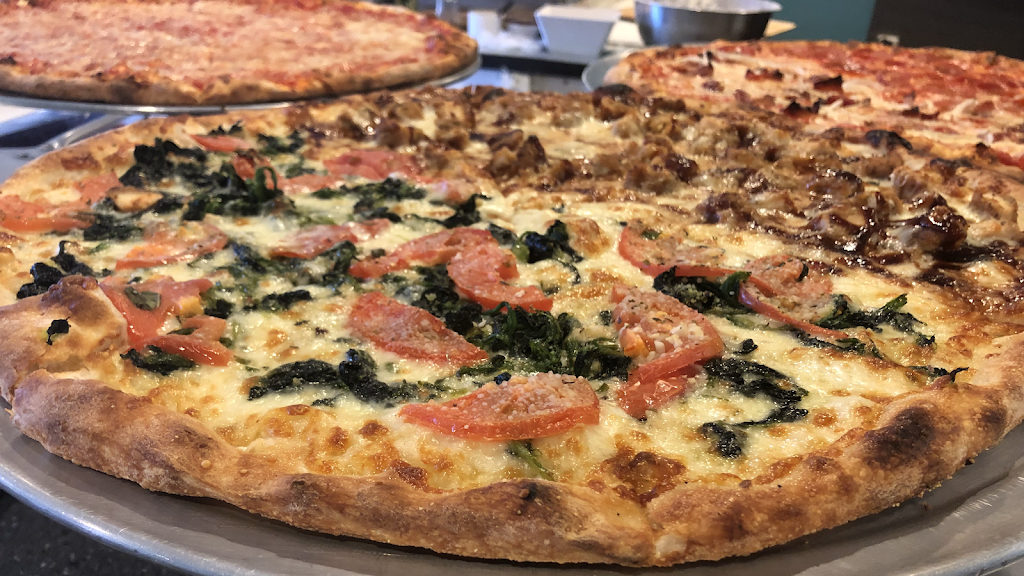 Anthonys Pizzeria & Deli | restaurant | 912 S Main St, Cheshire, CT 06410, USA | 2032501102 OR +1 203-250-1102