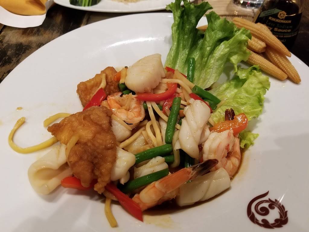 Thai Pavilion | restaurant | 151 American Way, Oxon Hill, MD 20745, USA | 3017492022 OR +1 301-749-2022