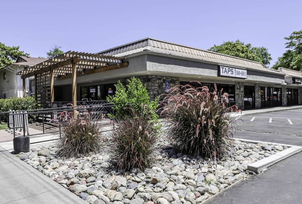 Taps Bar & Grill | restaurant | 407 Walnut St, Chico, CA 95928, USA | 5306364341 OR +1 530-636-4341