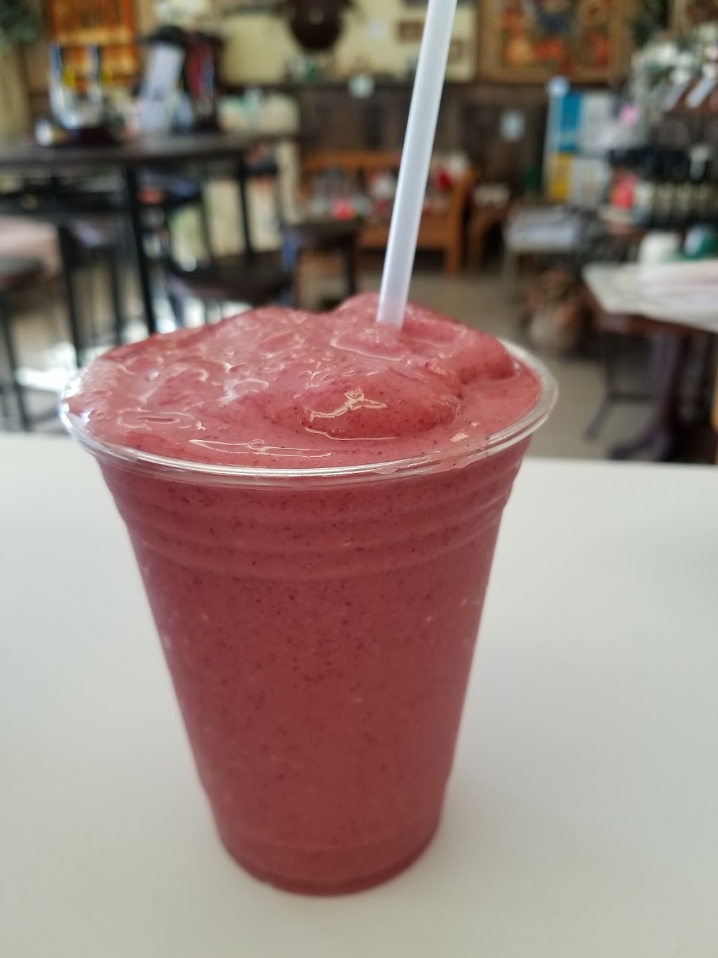 The Smoothie Spot | cafe | 20 N Central Blvd, Quartzsite, AZ 85346, USA | 6028450161 OR +1 602-845-0161