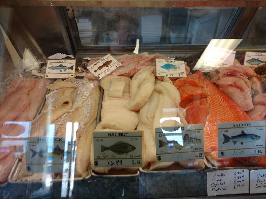 Off Shore Pier | restaurant | 637 3rd Avenue Extension, Rensselaer, NY 12144, USA | 5182839880 OR +1 518-283-9880