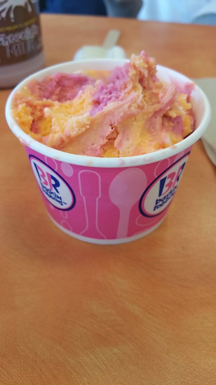 Dunkin Donuts | cafe | 10131 W Grand Ave, Franklin Park, IL 60131, USA | 8472889261 OR +1 847-288-9261