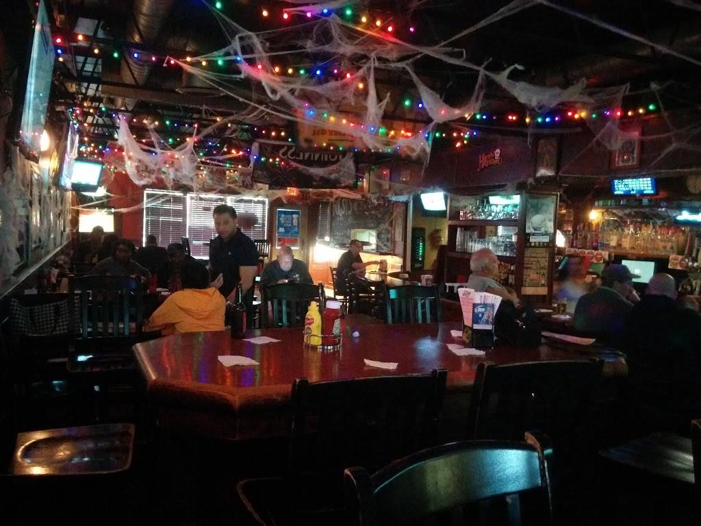 Bugsys Bar & Grill | restaurant | 1980 East 12 Mile Road, Warren, MI 48092, USA | 5867512554 OR +1 586-751-2554