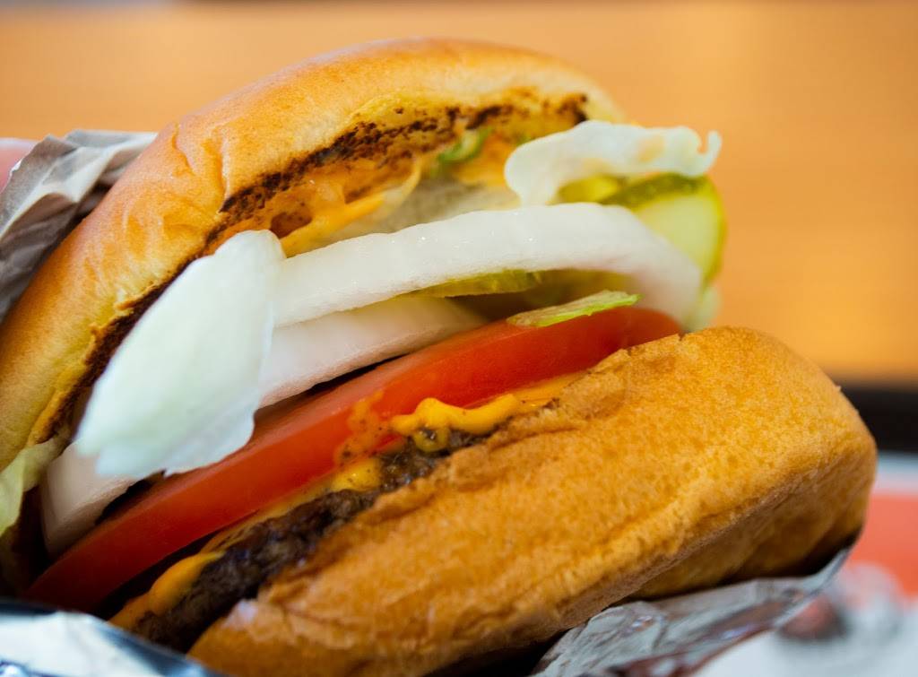 A&W Restaurant | restaurant | 1601 Gratiot Blvd, Marysville, MI 48040, USA | 8104328938 OR +1 810-432-8938