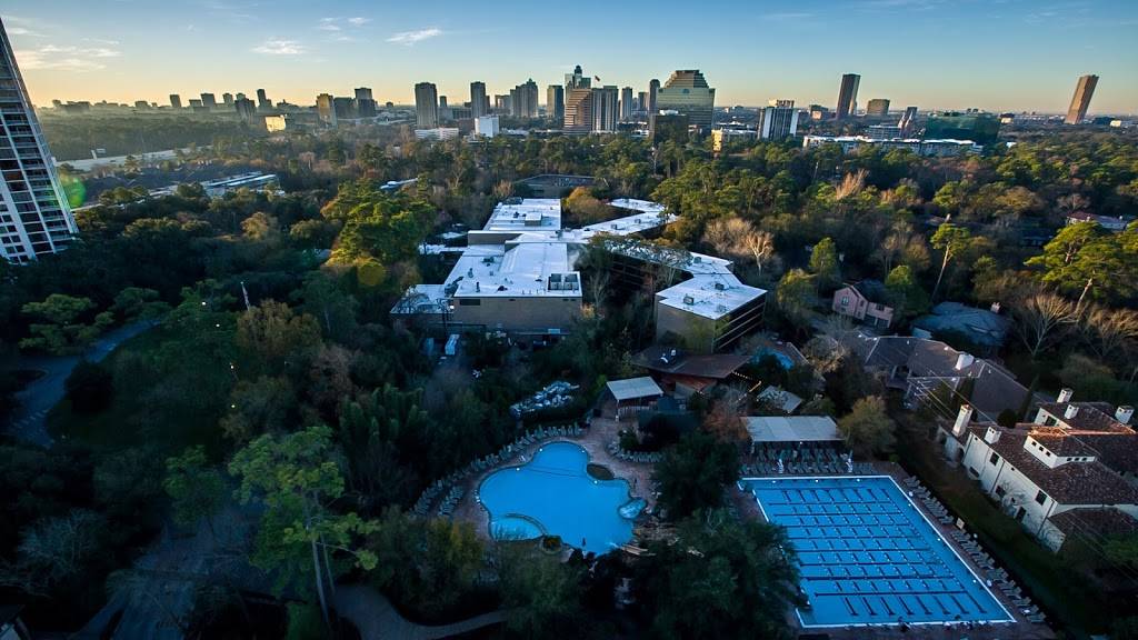 The Houstonian Hotel, Club & Spa | restaurant | 111 N Post Oak Ln, Houston, TX 77024, USA | 7136802626 OR +1 713-680-2626