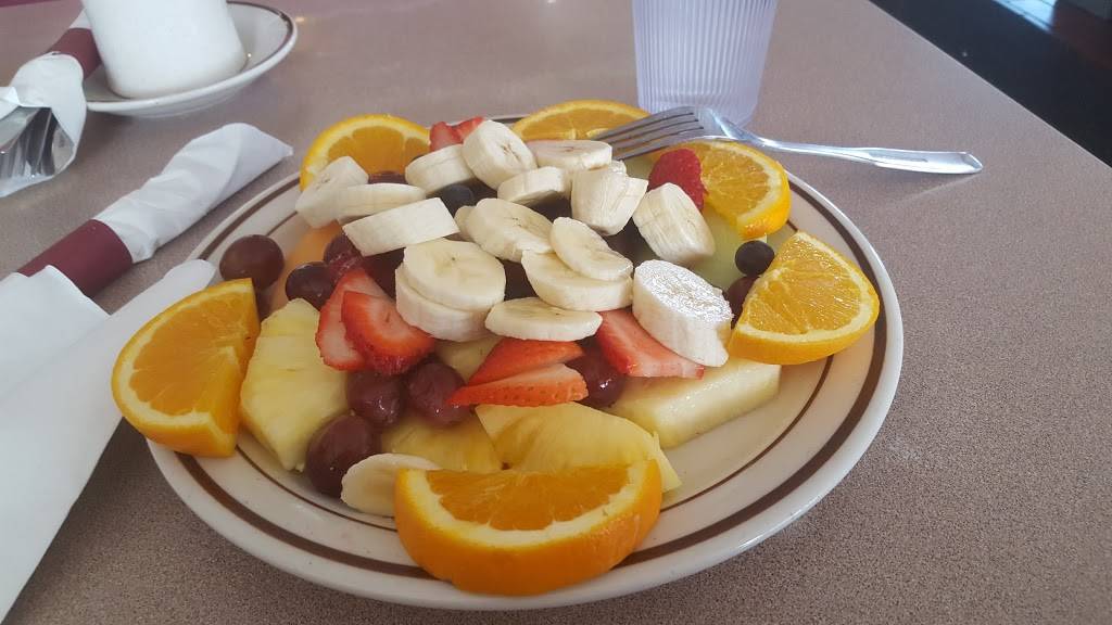 Golden Nugget Pancake House | restaurant | 2406 W Diversey Ave, Chicago, IL 60647, USA | 7732528903 OR +1 773-252-8903