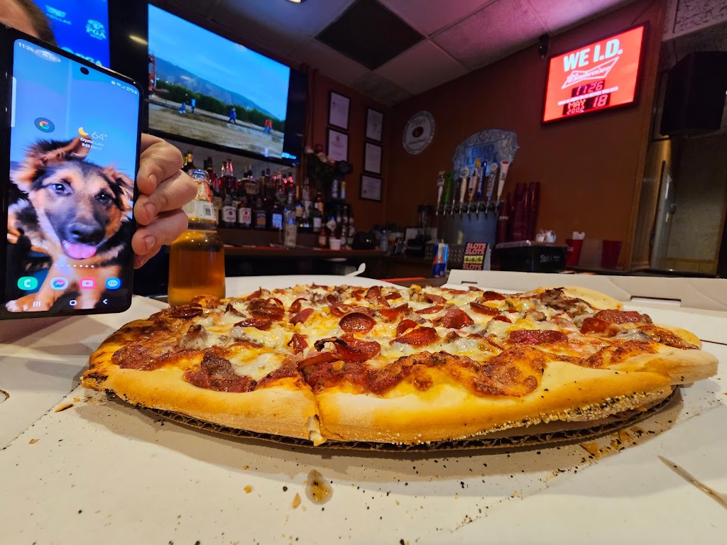 Marys Hideaway Bar and Grill | restaurant | 4000 N Johnsburg Rd Unit C, Johnsburg, IL 60051, USA | 7797045951 OR +1 779-704-5951