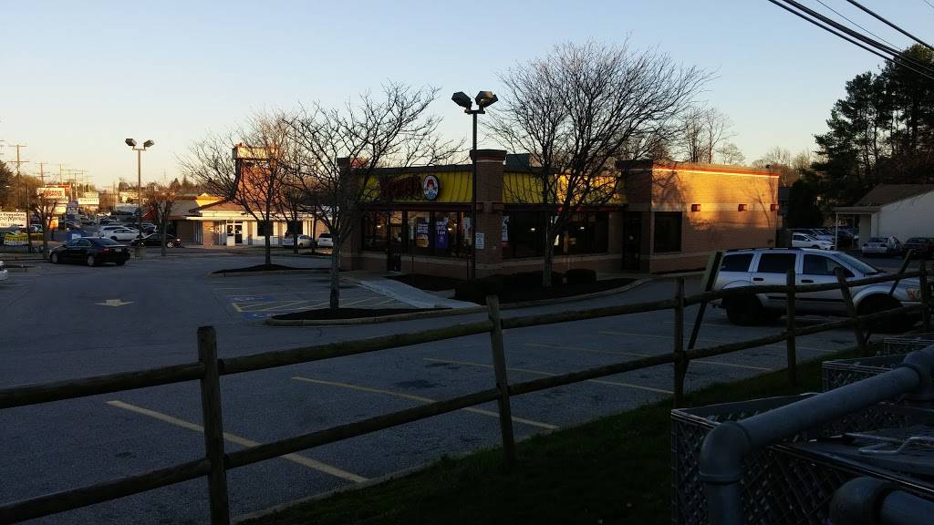 Wendys | restaurant | 11818 Reisterstown Rd, Reisterstown, MD 21136, USA | 4105263800 OR +1 410-526-3800