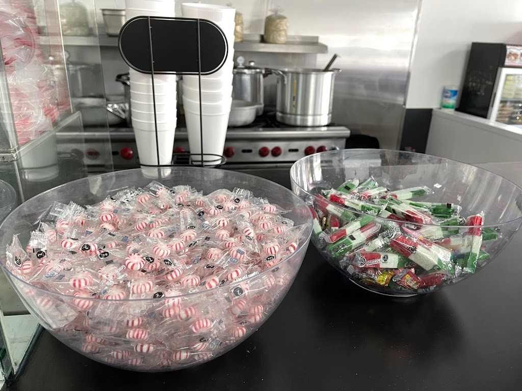 Tortas Ahogadas La Ramadita #2 | restaurant | 2070 W Ave J, Lancaster, CA 93536, USA | 6615223318 OR +1 661-522-3318