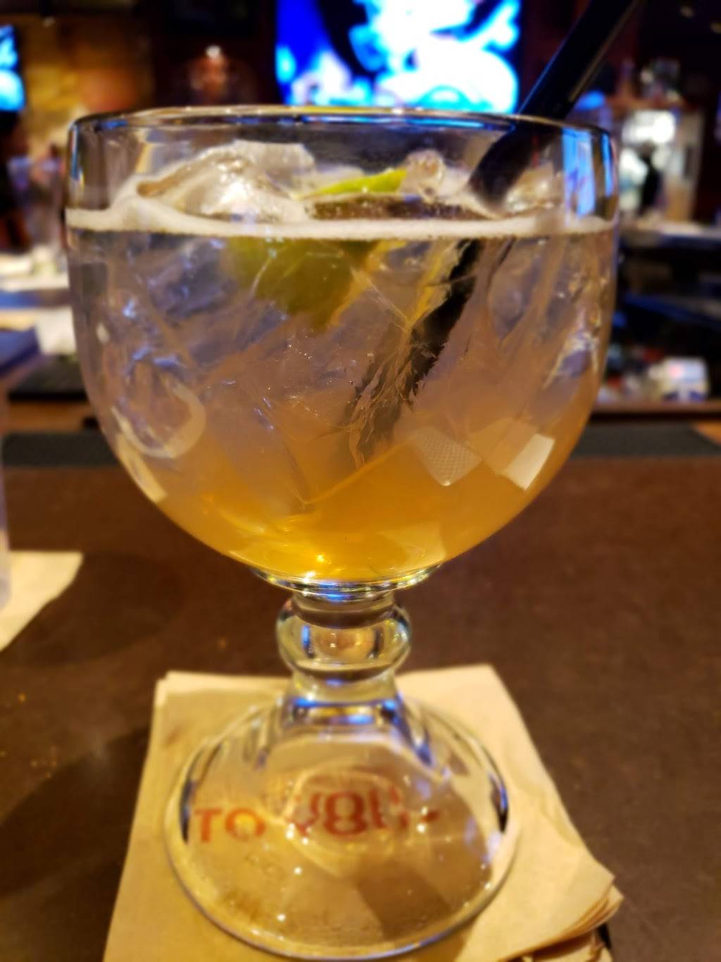 Applebees Grill + Bar | restaurant | 651 Kapkowski Rd, Elizabeth, NJ 07201, USA | 9082895974 OR +1 908-289-5974