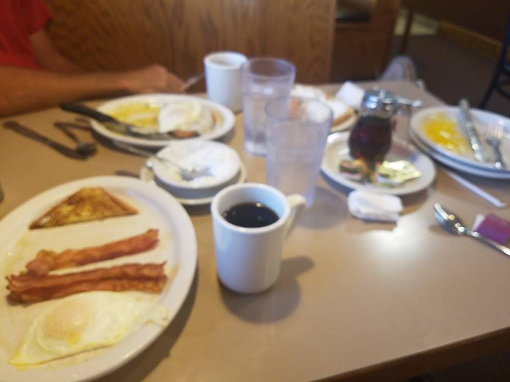 Mimis Diner | restaurant | 5589 M-36 #7, Pinckney, MI 48169, United States | 8102319800 OR +1 810-231-9800