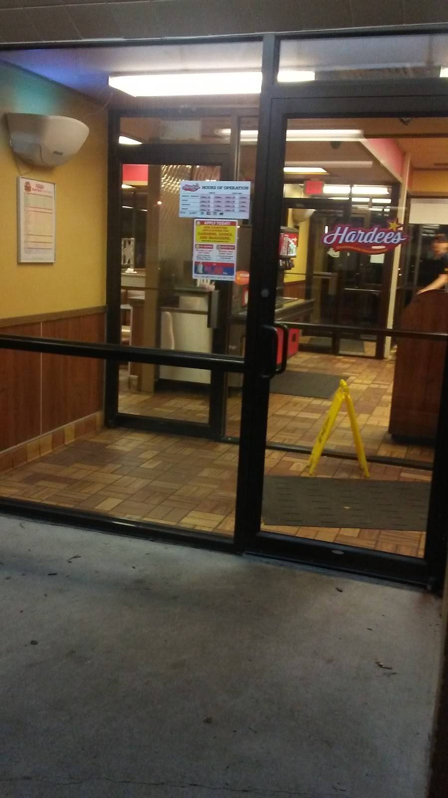 Hardees | restaurant | 454 N Broad St, Carlinville, IL 62626, USA | 2178546871 OR +1 217-854-6871