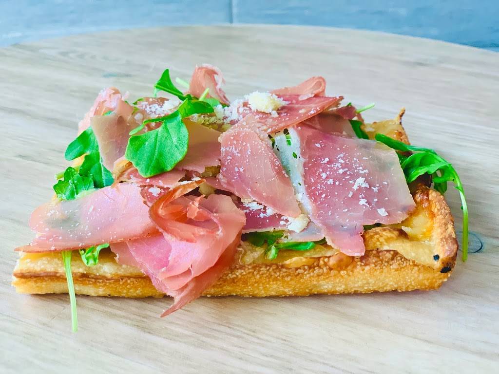 Rome to Brooklyn, pizza & panzerotti | meal delivery | 755 Grand St, Brooklyn, NY 11211, USA | 7182693239 OR +1 718-269-3239