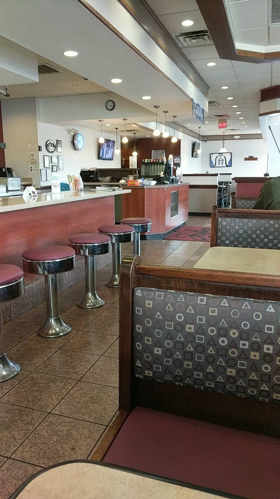 Skyline Chili | restaurant | 1180 Kemper Meadow Dr, Cincinnati, OH 45240, USA | 5138513929 OR +1 513-851-3929