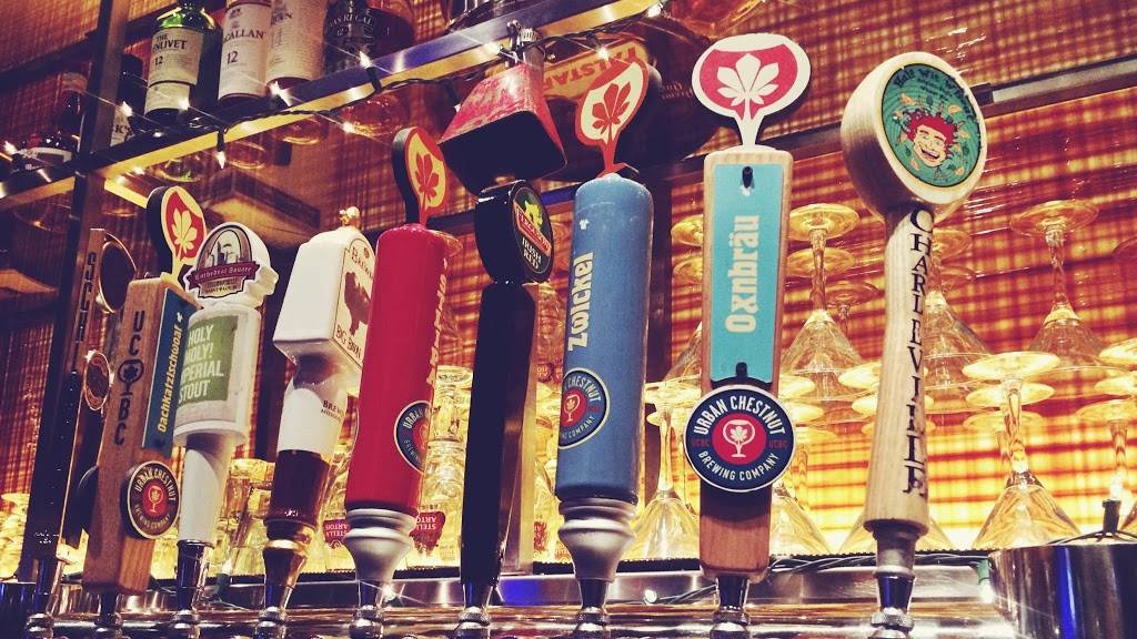 Brewhouse Historical Sports Bar | restaurant | 315 Chestnut St, St. Louis, MO 63102, USA | 3142593270 OR +1 314-259-3270