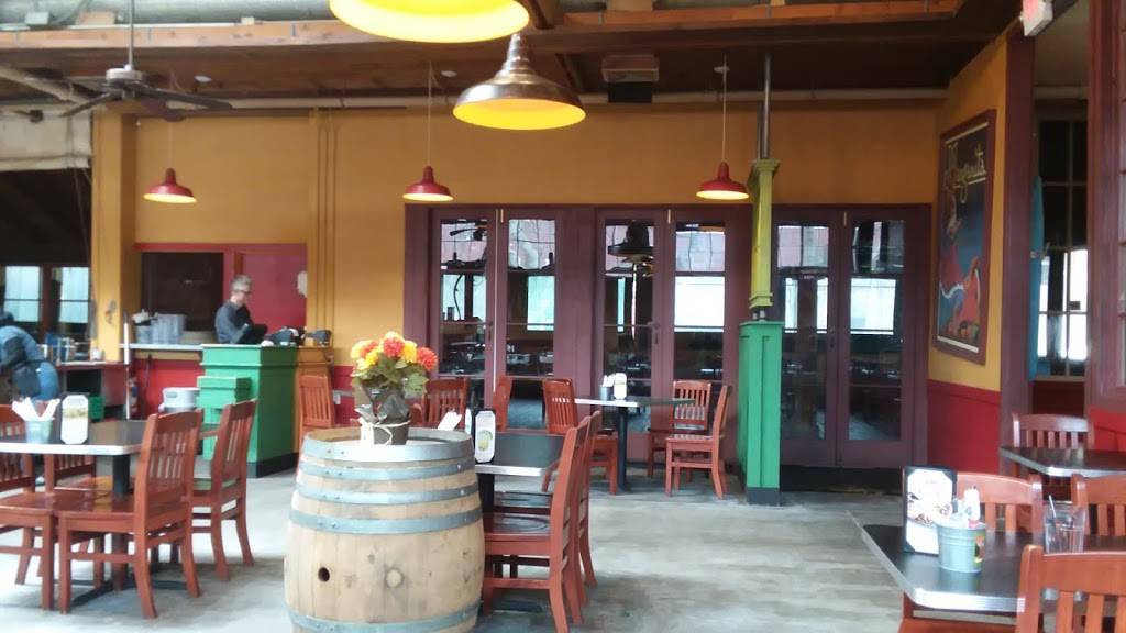 Chevys Fresh Mex | restaurant | 24 4th St, Santa Rosa, CA 95401, USA | 7075711082 OR +1 707-571-1082