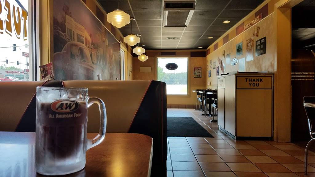 A&W Restaurant | restaurant | 525 W, US-412, Siloam Springs, AR 72761, USA | 4795242270 OR +1 479-524-2270