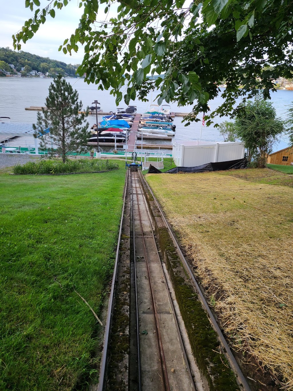 Garden State Yacht Club | restaurant | 33 Point Pleasant Rd, Hopatcong, NJ 07843, USA | 9733980022 OR +1 973-398-0022