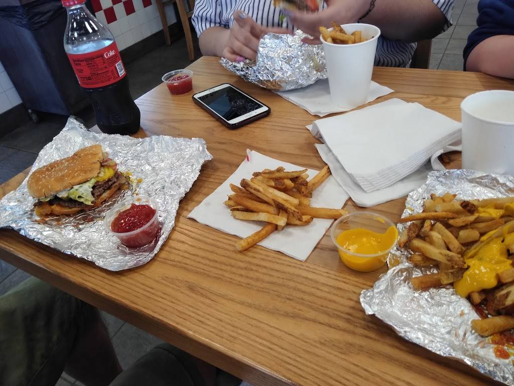 Five Guys | meal takeaway | 4690 Us Highway 80 E, Savannah, GA 31410, USA | 9128980033 OR +1 912-898-0033