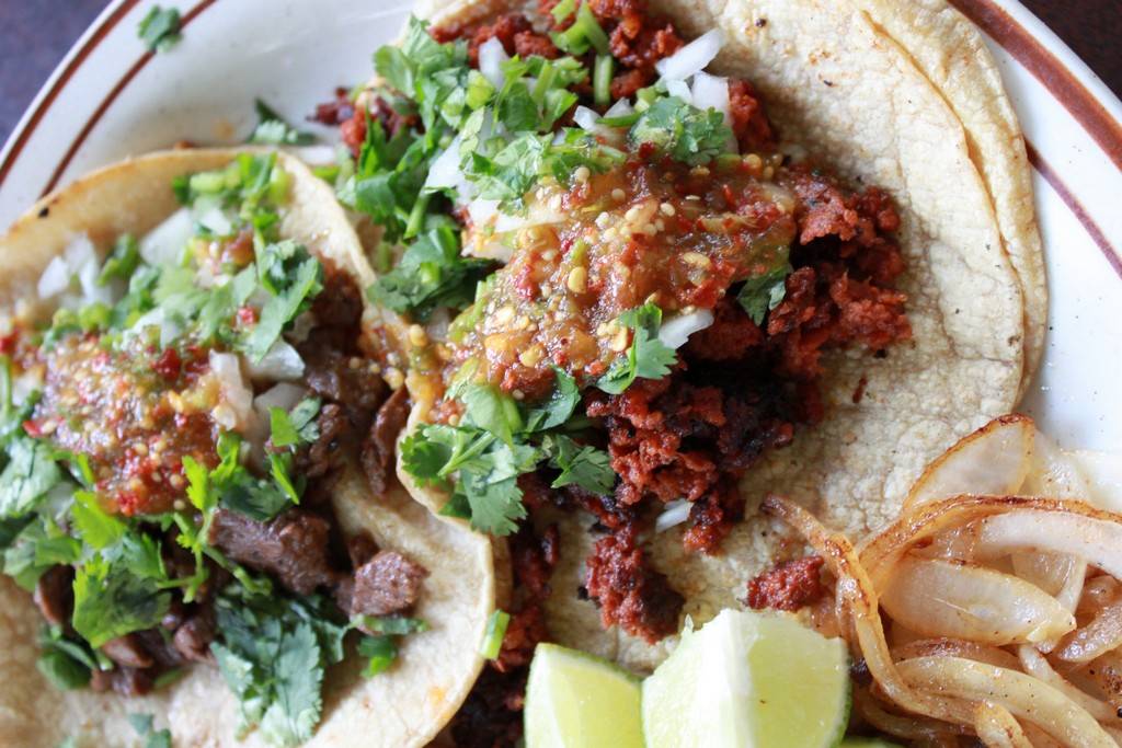 Los Loros Mexican Restaurant | restaurant | 5210 Baymeadows Rd, Jacksonville, FL 32217, USA | 9043670437 OR +1 904-367-0437