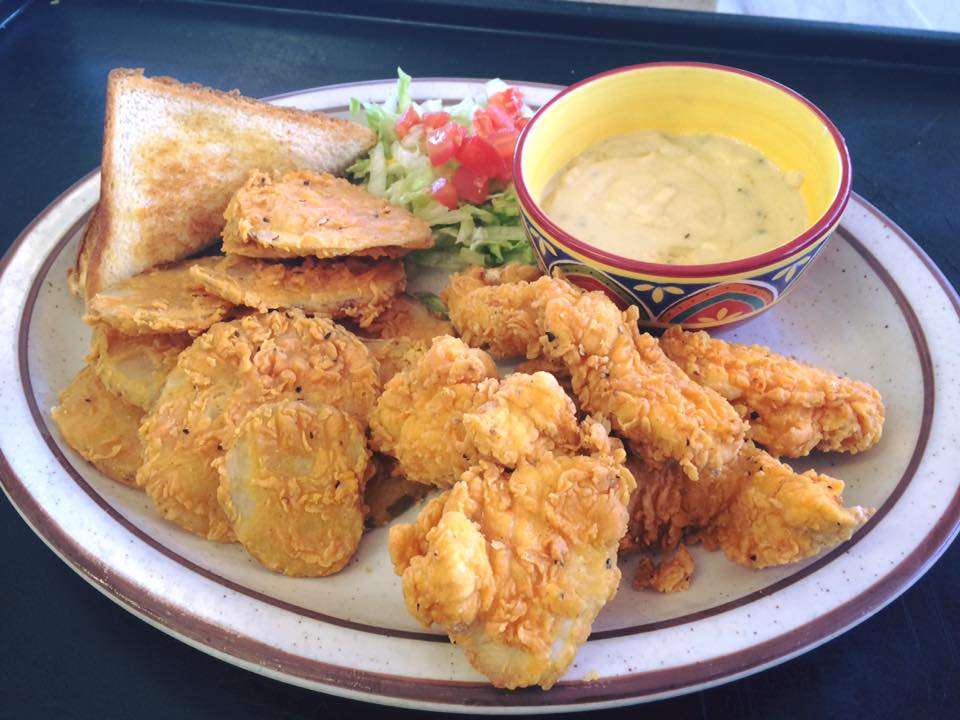 The Corner Stop | restaurant | 2021 Ben Ficklin Rd, San Angelo, TX 76903, USA | 3256537414 OR +1 325-653-7414