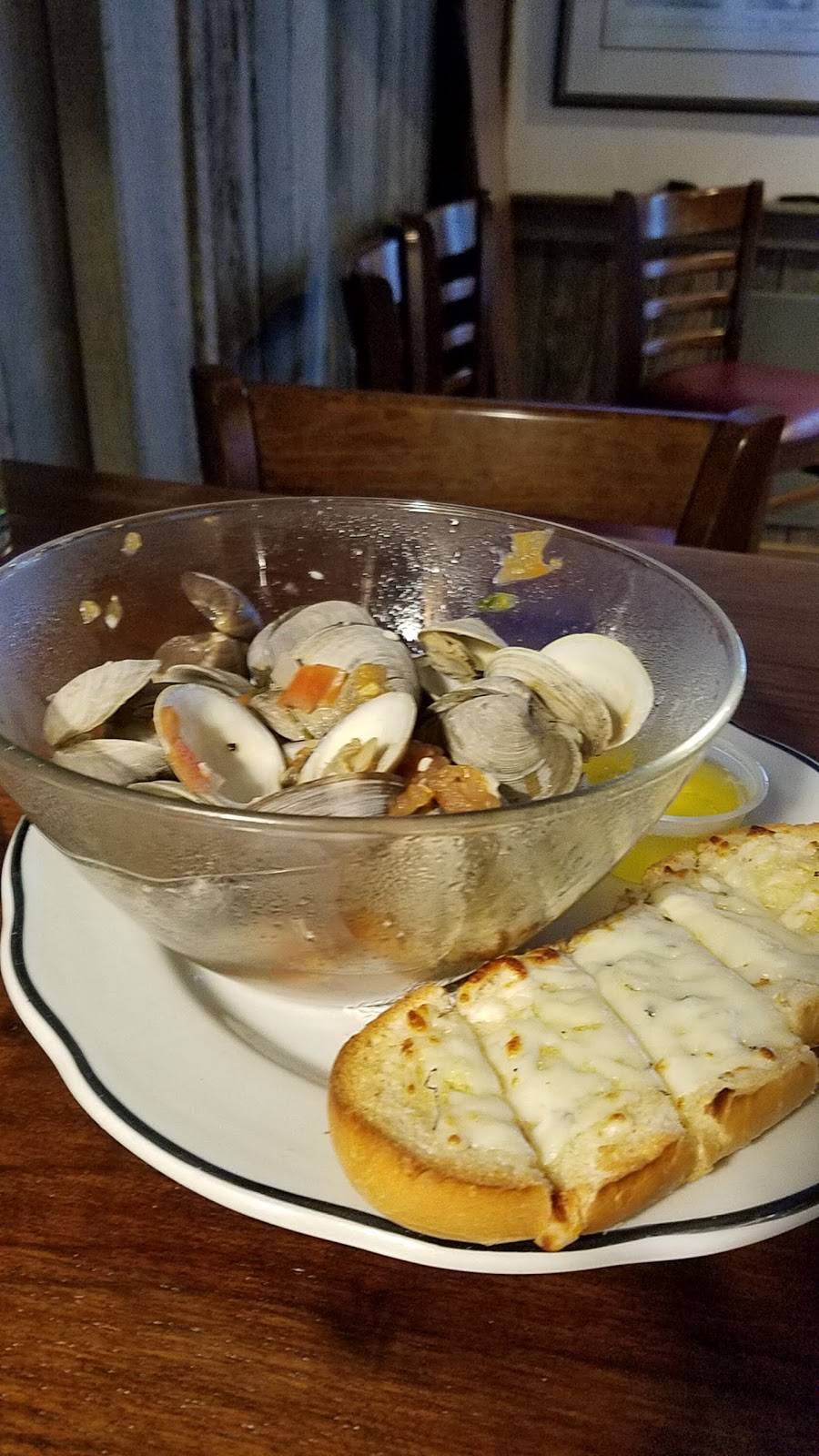 Steamers Beach Side Bar & Oven | restaurant | 8160 N Lake Blvd, Kings Beach, CA 96143, USA | 5305462218 OR +1 530-546-2218