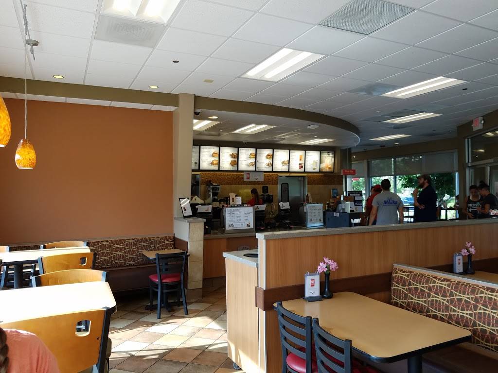 Chick-fil-A | restaurant | 935 E Golf Rd, Schaumburg, IL 60173, USA | 8475171173 OR +1 847-517-1173