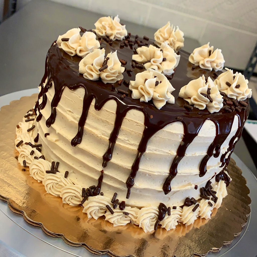 Mama CS Cafe | restaurant | 2900 Alcoa Hwy, Knoxville, TN 37920, USA | 8653375065 OR +1 865-337-5065