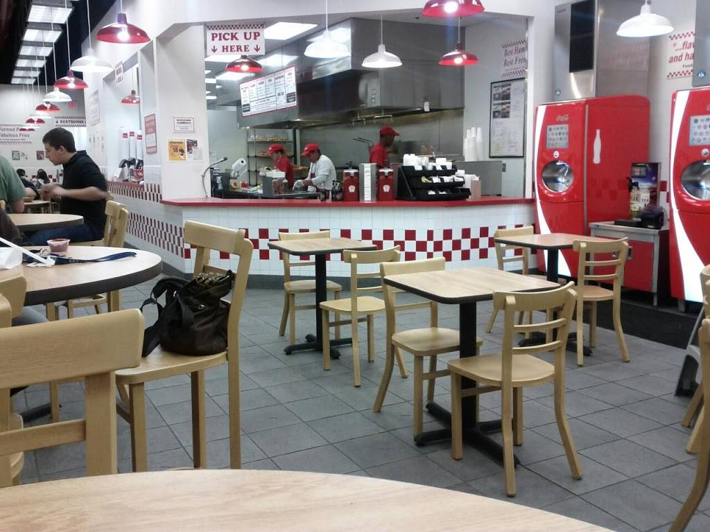 Five Guys | meal takeaway | 14421 Chantilly Crossing Ln, Chantilly, VA 20151, USA | 7038177718 OR +1 703-817-7718