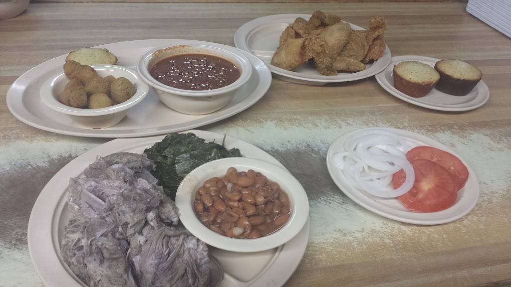 C&W Cafe | restaurant | 1501 E 23rd St, Chattanooga, TN 37404, USA | 4236246431 OR +1 423-624-6431