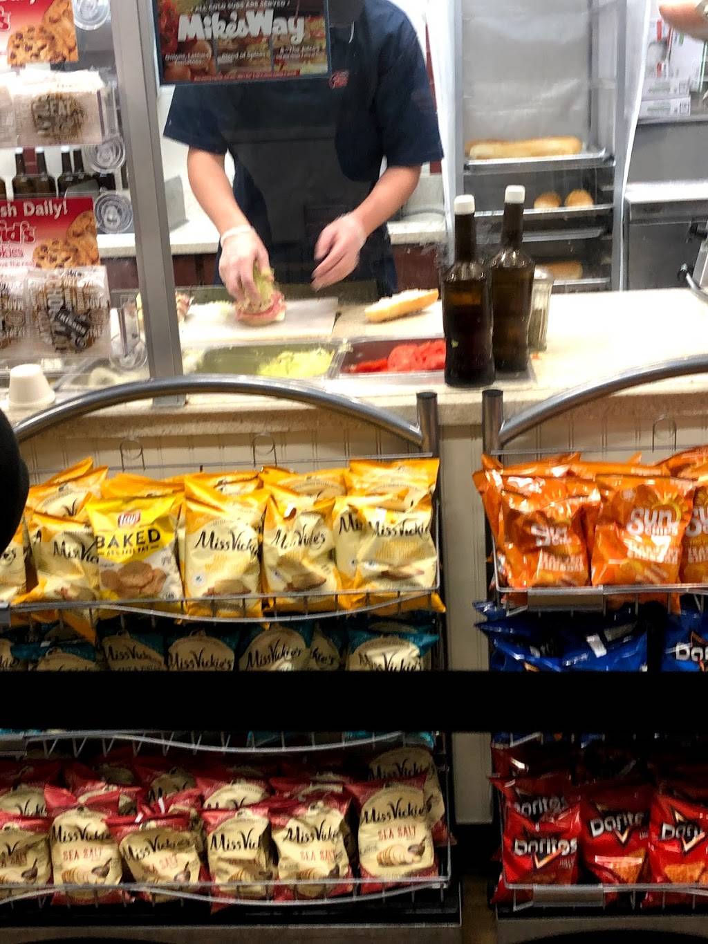 Jersey Mikes Subs | restaurant | 32098 Gratiot Ave, Roseville, MI 48066, USA | 5868595416 OR +1 586-859-5416